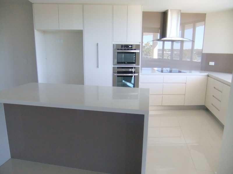 12/2 The Promenade, Boyne Island QLD 4680