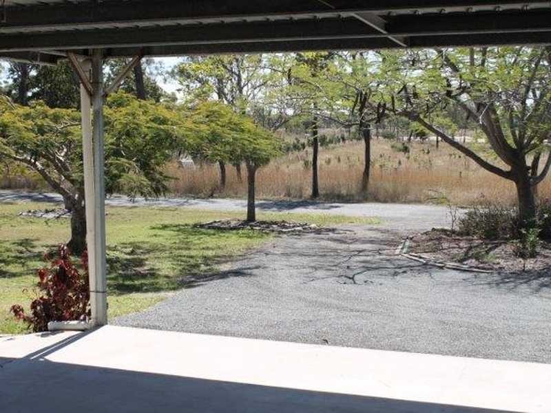 25 McPherson Road, Boyne Island QLD 4680
