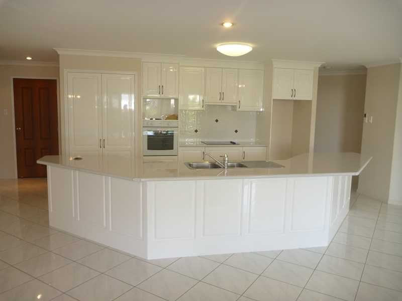 4 JEANA CLOSE, Boyne Island QLD 4680