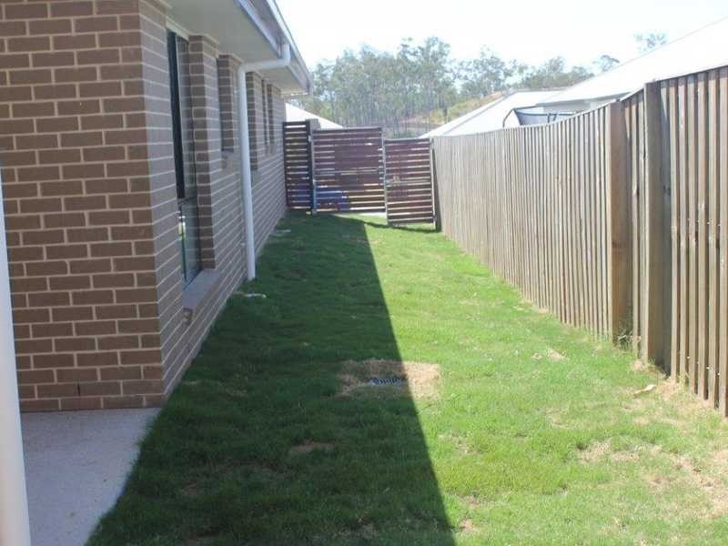 3 Wabby Street, Boyne Island QLD 4680