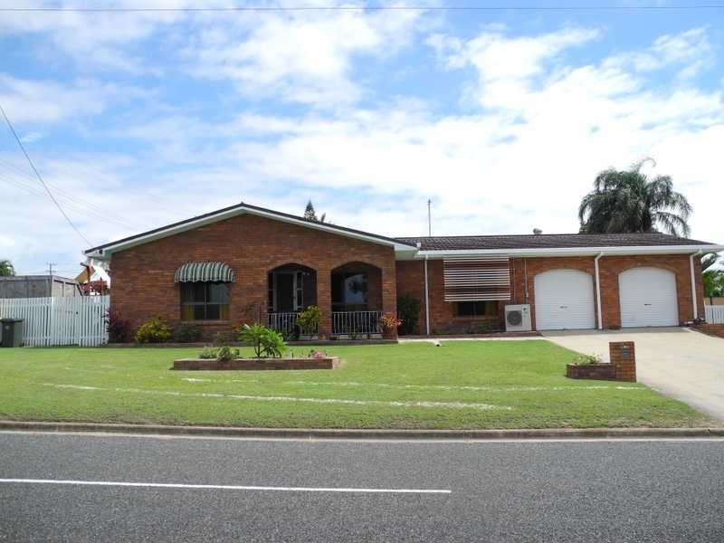 1 Swains Court, Boyne Island QLD 4680