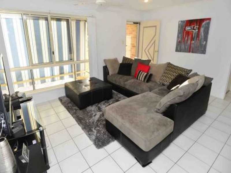 11 Huntington Court, New Auckland QLD 4680