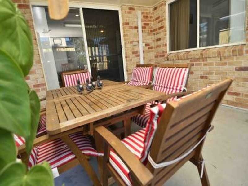 11 Huntington Court, New Auckland QLD 4680