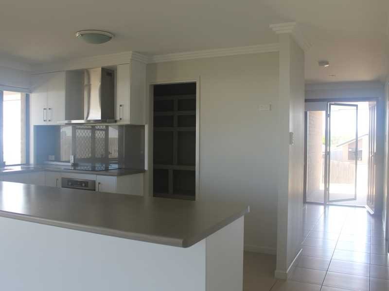14 Melanie Court, Boyne Island QLD 4680