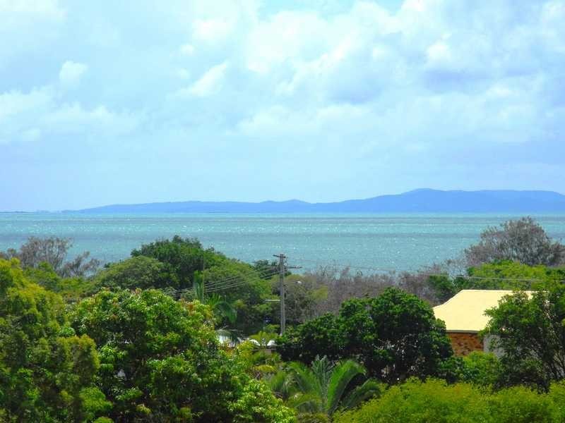 8 Graham Street, Tannum Sands QLD 4680