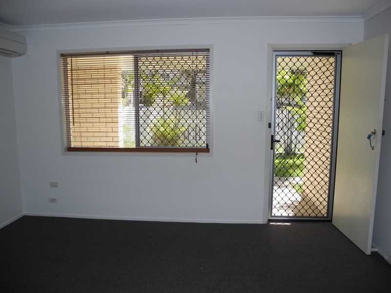 1/14 McCann Road, South Gladstone QLD 4680