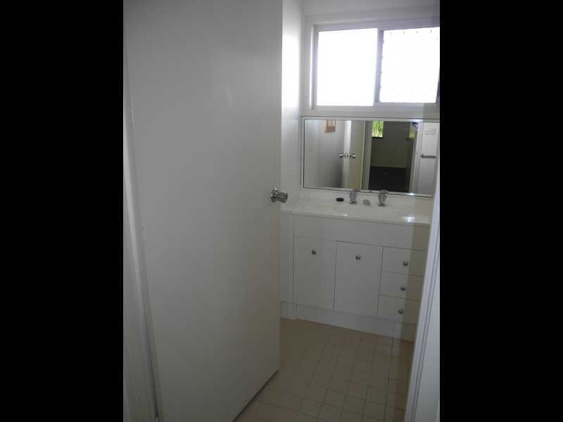 1/14 McCann Road, South Gladstone QLD 4680