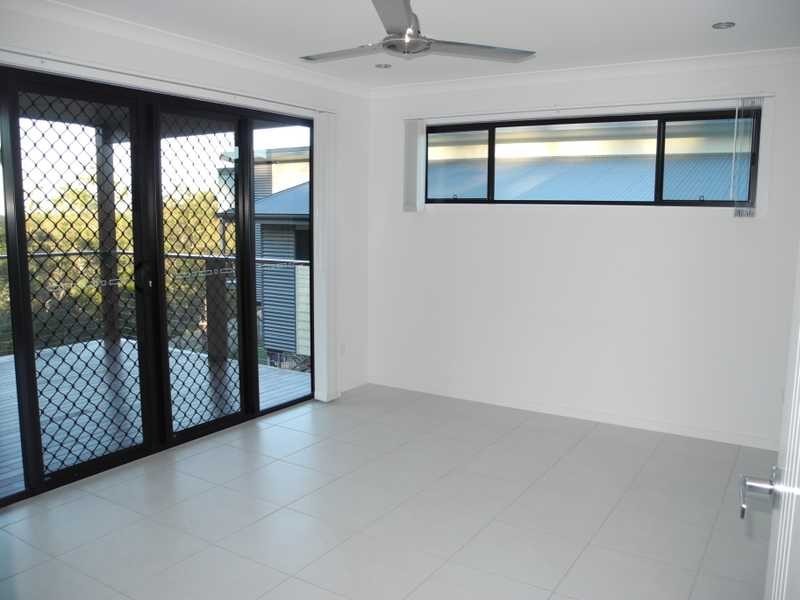 14 Bauhinia Street, Boyne Island QLD 4680