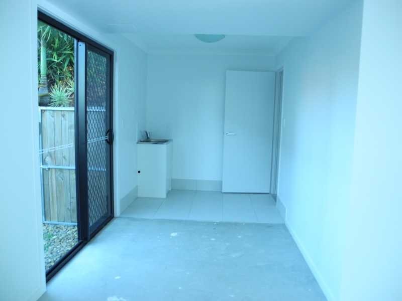 14 Bauhinia Street, Boyne Island QLD 4680