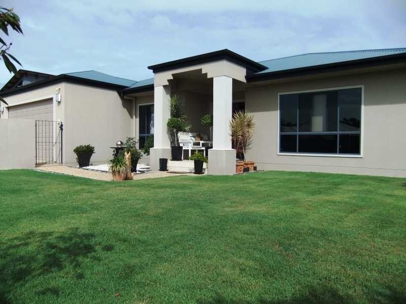 4 Schooner Street, Tannum Sands QLD 4680