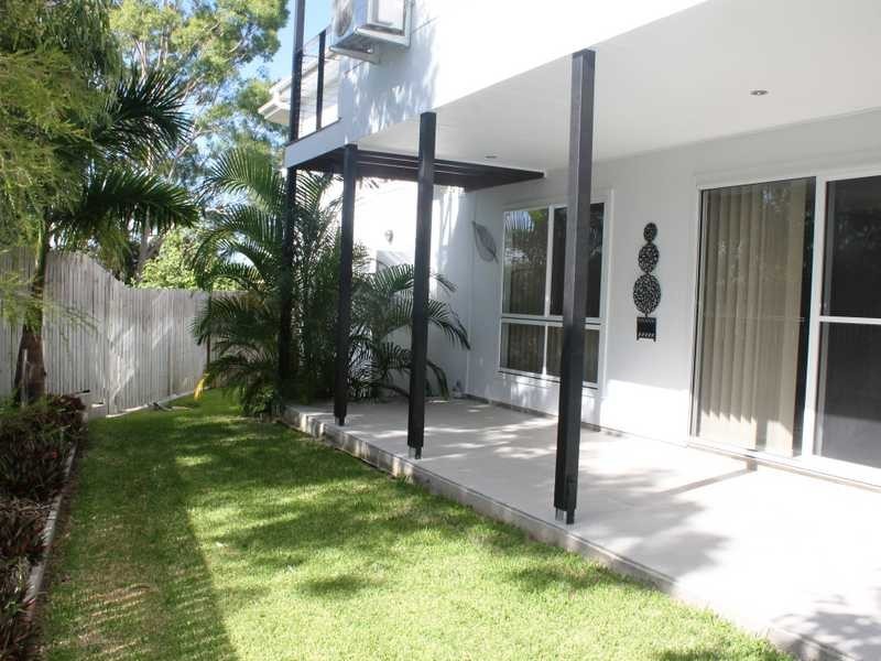 4/30 Beach Avenue, Tannum Sands QLD 4680