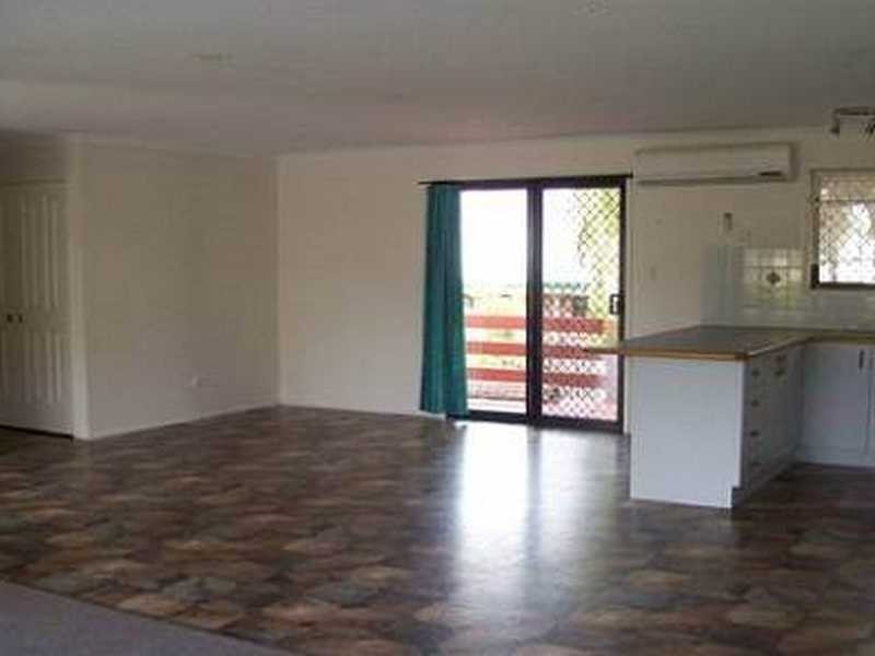 1 Belah Court, Boyne Island QLD 4680