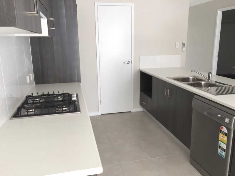 1/2 ARIEL LANE, Tannum Sands QLD 4680