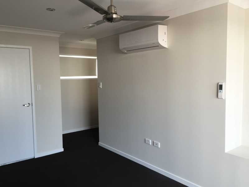 2/8 ARIEL LANE, Tannum Sands QLD 4680