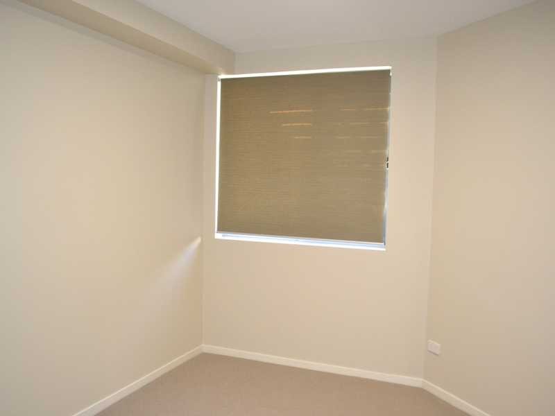 Apartment 203/10 Wyndham Avenue, Boyne Island QLD 4680