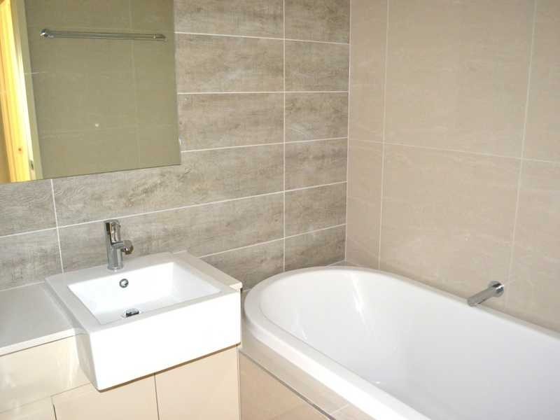 Apartment 203/10 Wyndham Avenue, Boyne Island QLD 4680