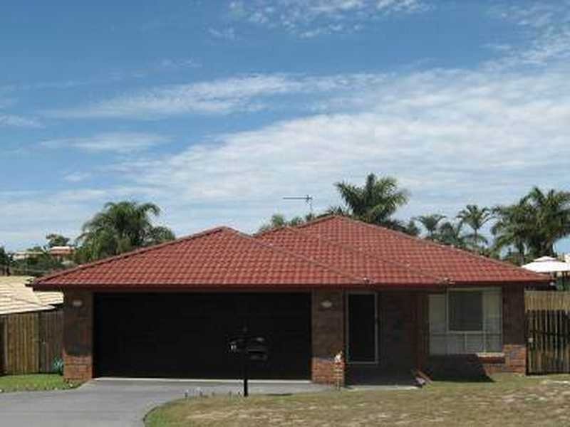 14 Richard Street, Boyne Island QLD 4680