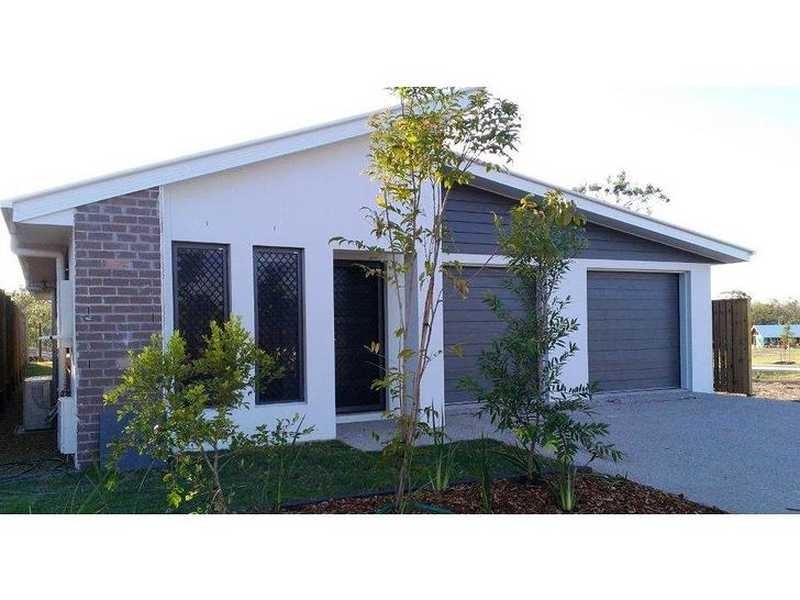 8B Kirkdale Street, Tannum Sands QLD 4680