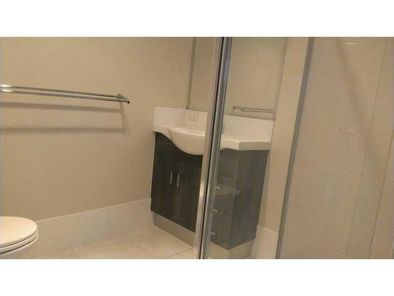 8B Kirkdale Street, Tannum Sands QLD 4680