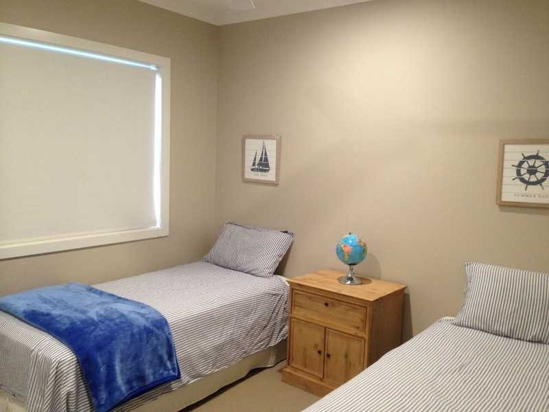 23 Lenthall Street, Boyne Island QLD 4680