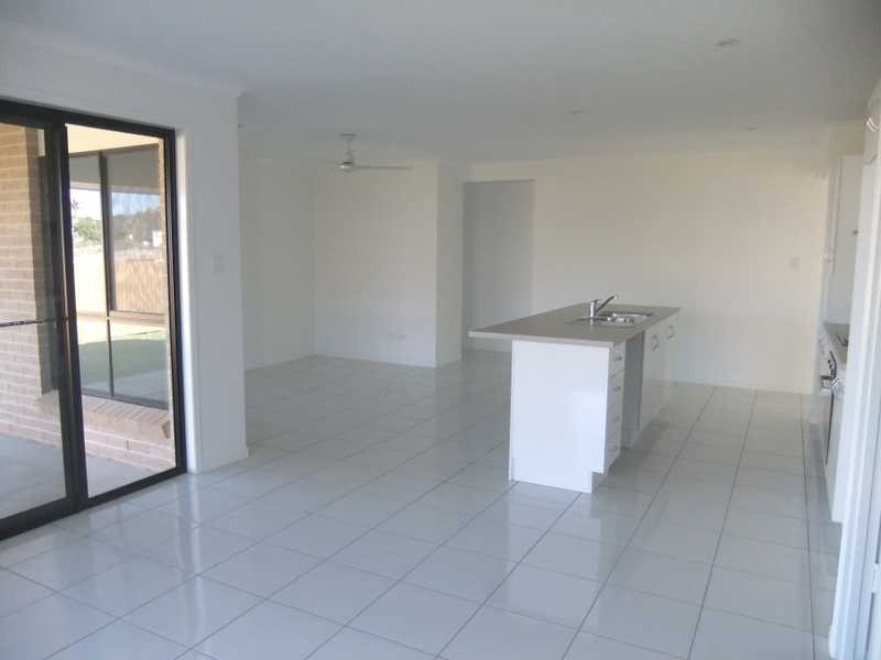 30 Surita Court, Boyne Island QLD 4680