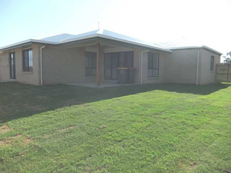 30 Surita Court, Boyne Island QLD 4680