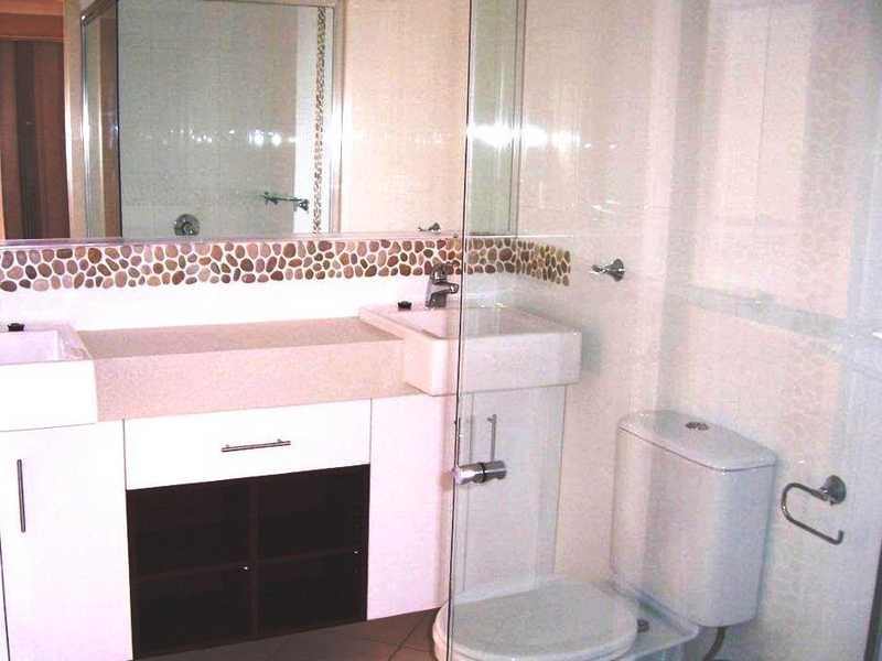 4 Sayre Crescent, Boyne Island QLD 4680