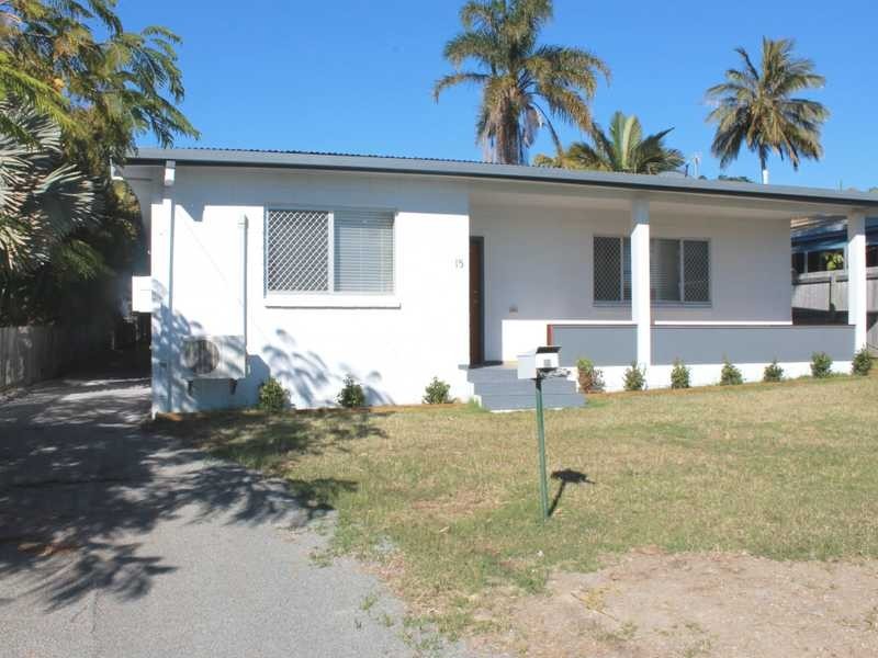 15 Yukana Street, Boyne Island QLD 4680