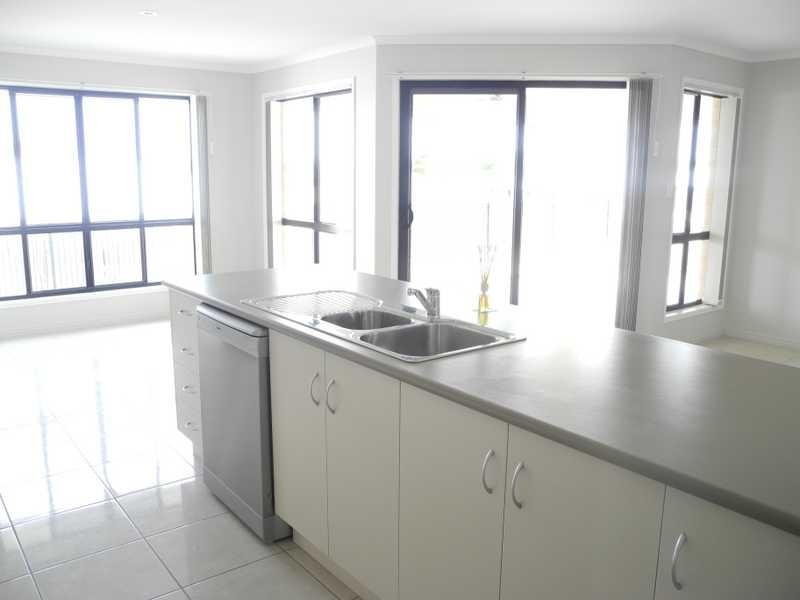 15 Surita Court, Boyne Island QLD 4680