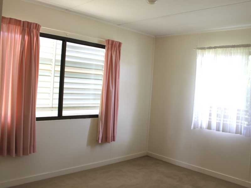 11 Pleasant Avenue, Tannum Sands QLD 4680