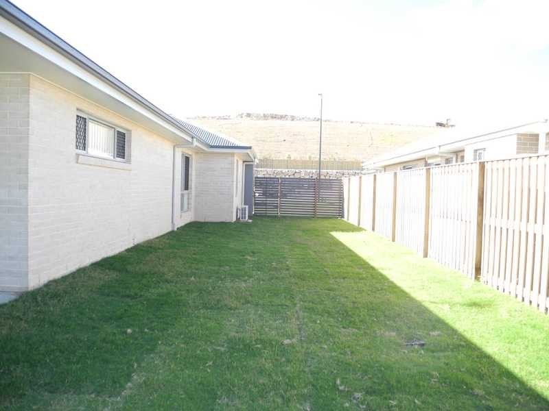 34 Tulipwood Circuit, Boyne Island QLD 4680