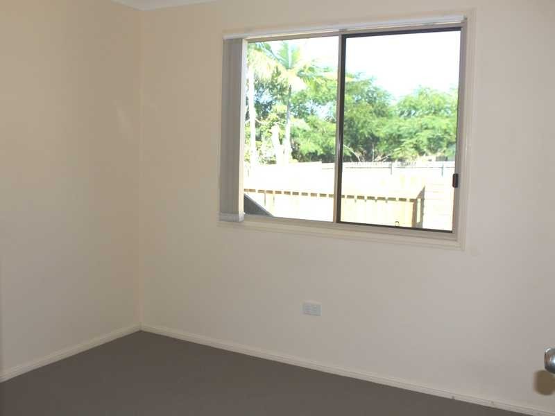 6 Swains Court, Boyne Island QLD 4680