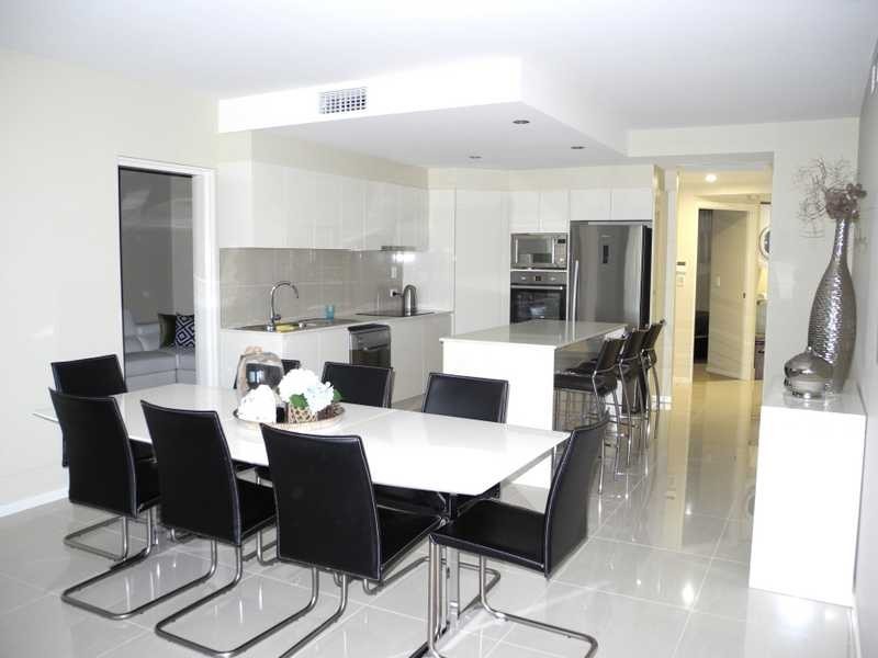 Apartment 202/10 Wyndham Avenue, Boyne Island QLD 4680