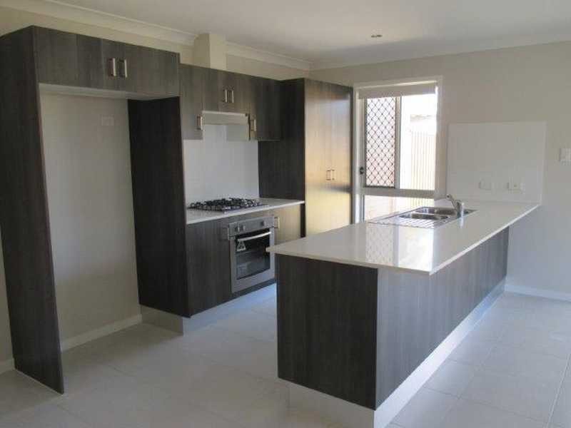 25a Aurora Road, Tannum Sands QLD 4680