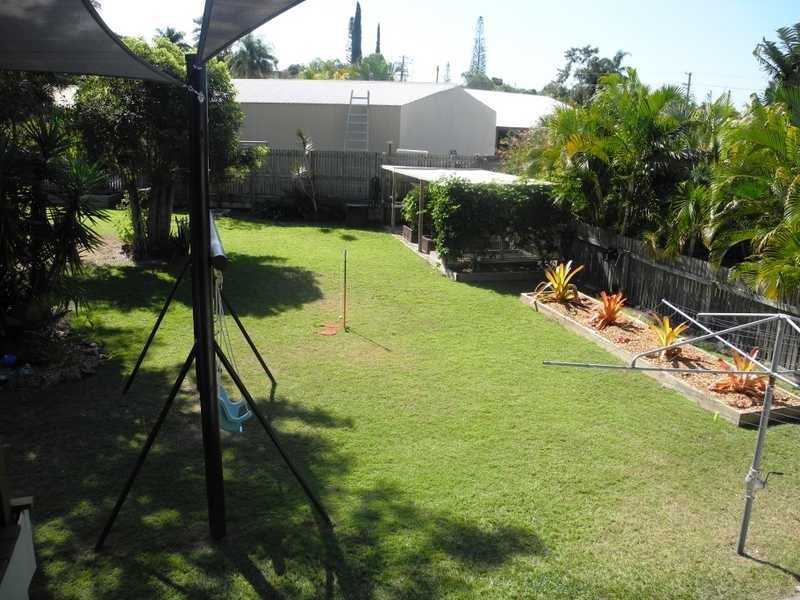 8 Andrew Court, Boyne Island QLD 4680