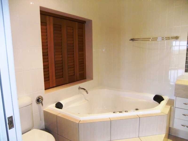 3/30 Parkside, Tannum Sands QLD 4680