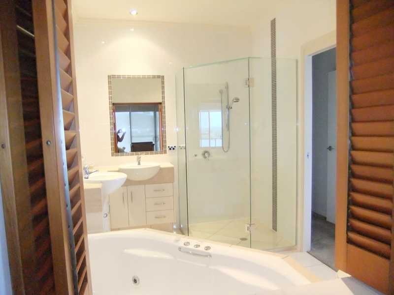 3/30 Parkside, Tannum Sands QLD 4680