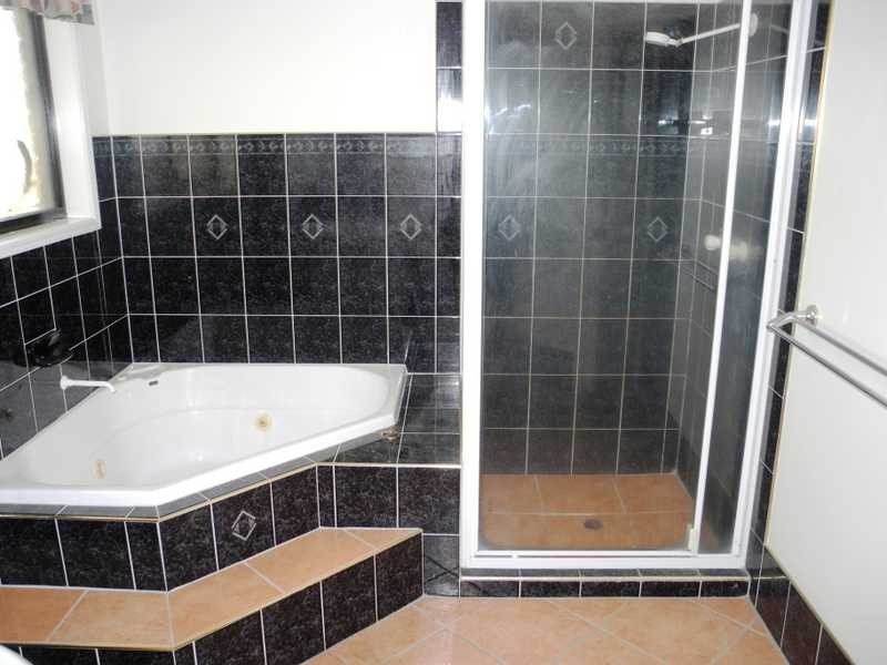 6 Forsyth Court, Tannum Sands QLD 4680