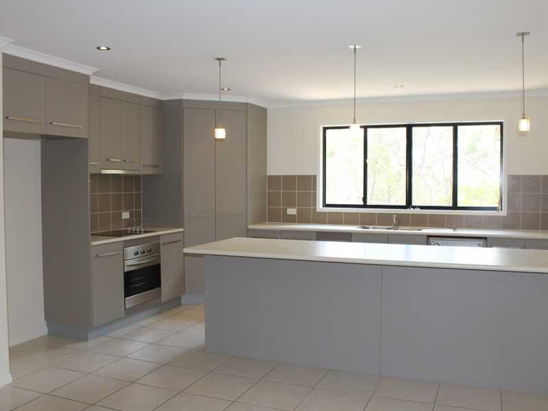 6 Bauhinia Street, Boyne Island QLD 4680