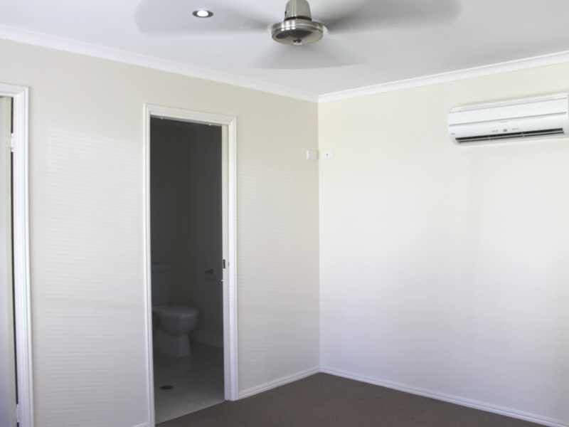 6 Bauhinia Street, Boyne Island QLD 4680