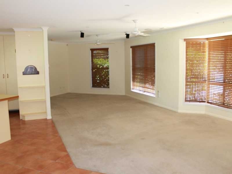 2 Selina Court, Tannum Sands QLD 4680