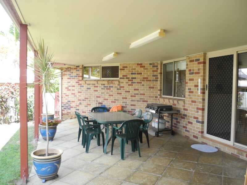 2 Selina Court, Tannum Sands QLD 4680