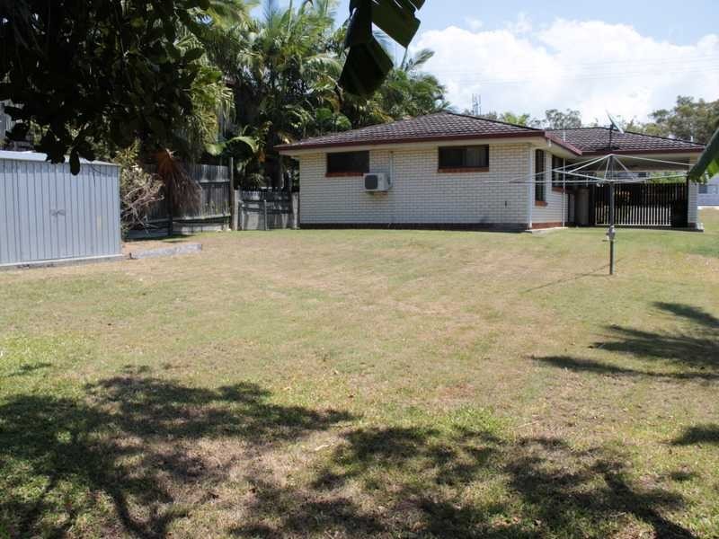 21 Amaroo Street, Boyne Island QLD 4680