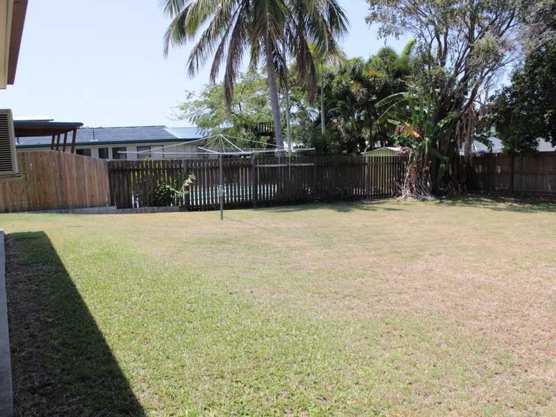 21 Amaroo Street, Boyne Island QLD 4680