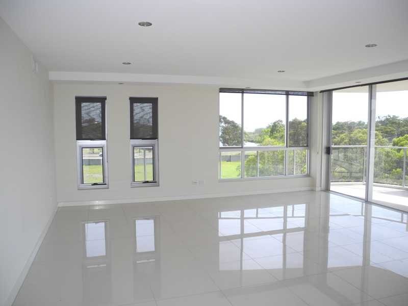 Apartment 7/2 The Promenade, Boyne Island QLD 4680