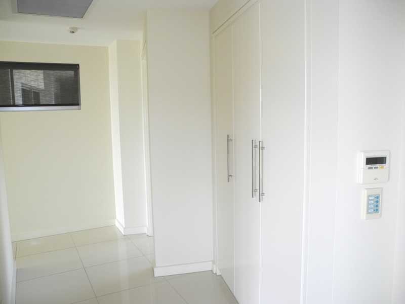 Apartment 7/2 The Promenade, Boyne Island QLD 4680