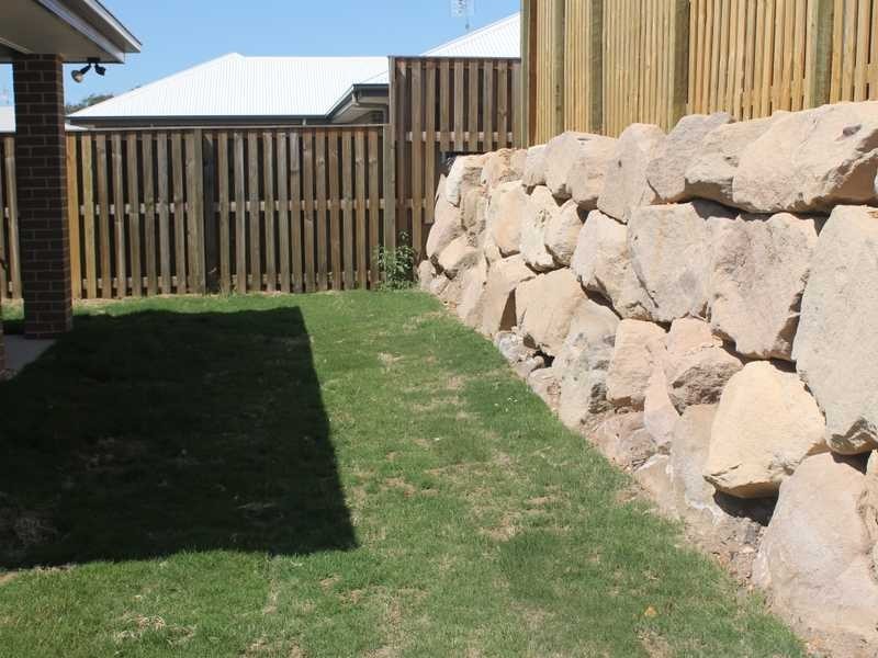 3 Wabby Street, Boyne Island QLD 4680