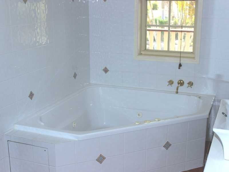 79 Broadacres Drive, Tannum Sands QLD 4680