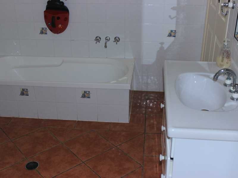 79 Broadacres Drive, Tannum Sands QLD 4680