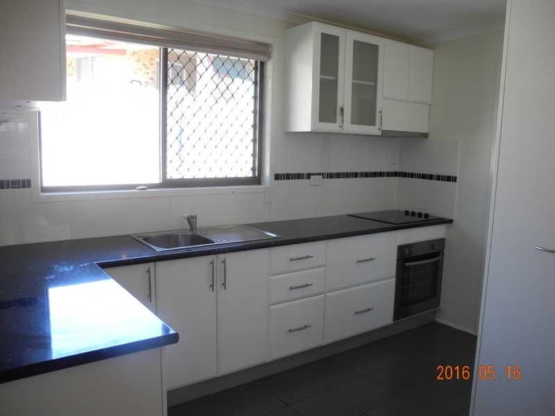 2/37 Tyson Crescent, Tannum Sands QLD 4680